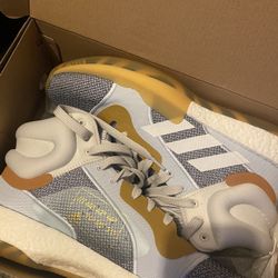 Adidas Marquee Boost Mids