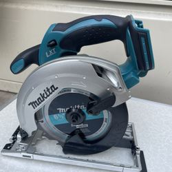 18V LXT Lithium-Ion Cordless 6-1/2 in. Lightweight Circular Saw and General Purpose Blade (Tool-Only