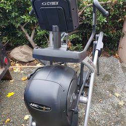 Cybex Total Body Arc Trainer 