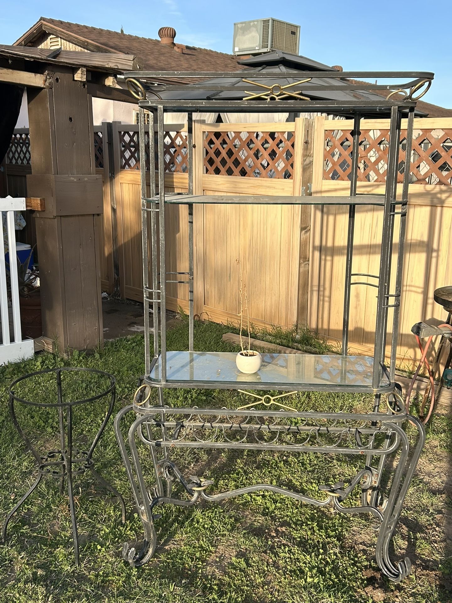 Standing Shelf