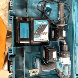 Makita Drill With Like New Batteries