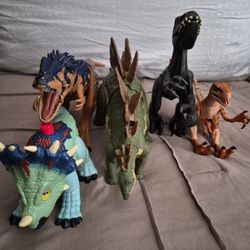 Jurassic World Toy Bundle 