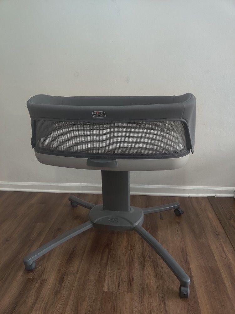 Baby Bassinet Chicco