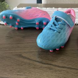 Youth soccer Cleats