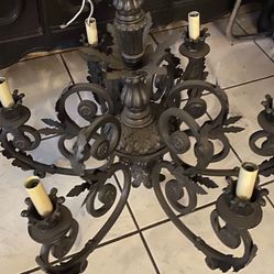 Antique Goth Chandelier Lighting In Good Condition