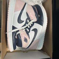 Air Jordan 1 Retro Bubble Gum
