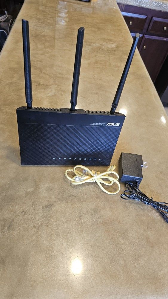 ASUS AC1900 WIFI Router