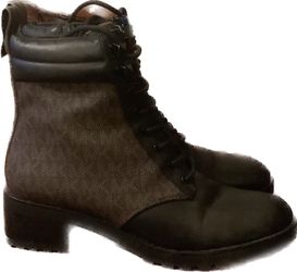 Micheal Kors Boots Size US 6 Women