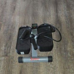 Sunny Health/Fitness  Mini  Stair Stepper/resistance Bands