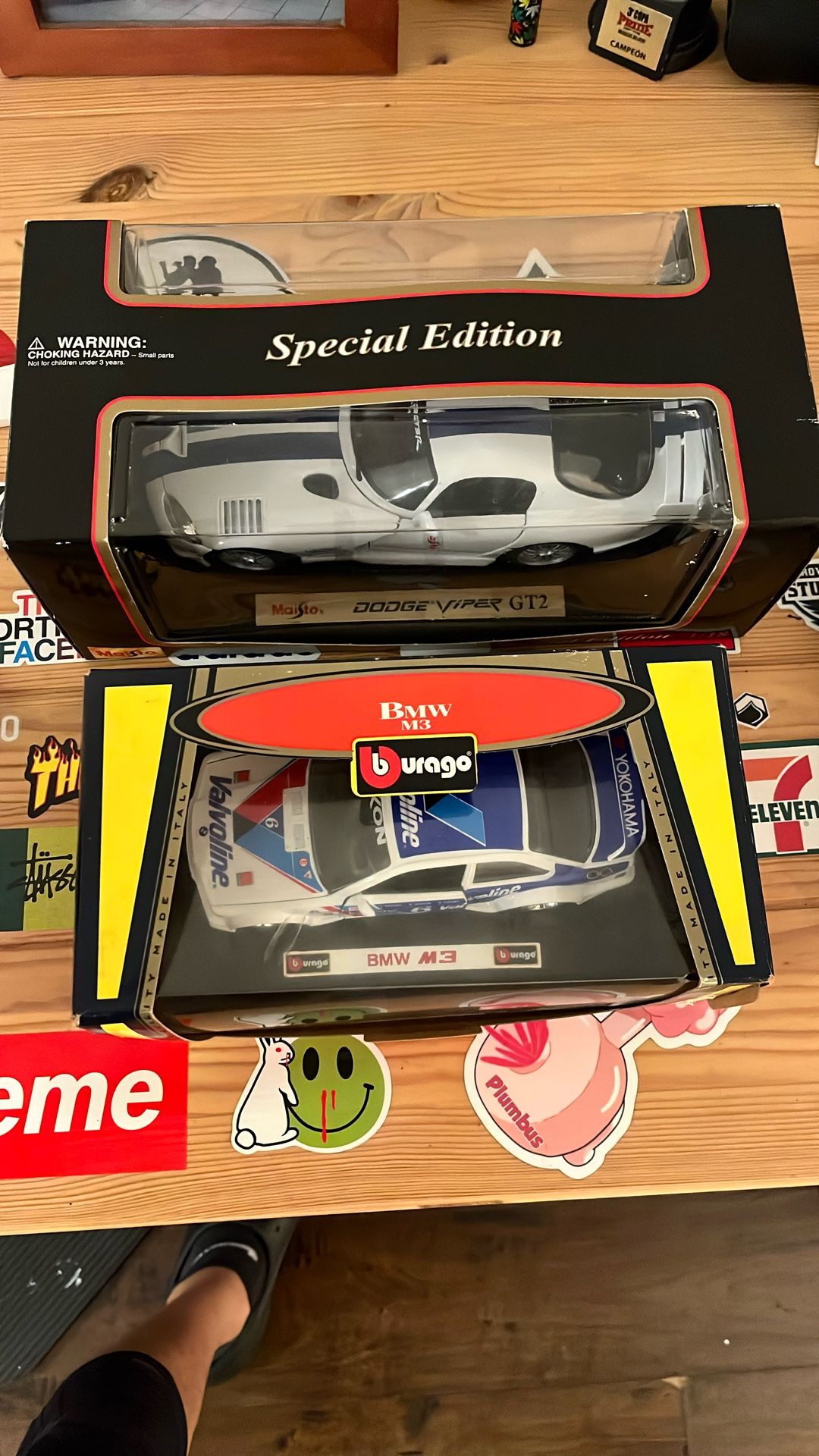 Ford Gt40 (Maisto Special Edition) And BMW M3 (Bburago Valvoline)