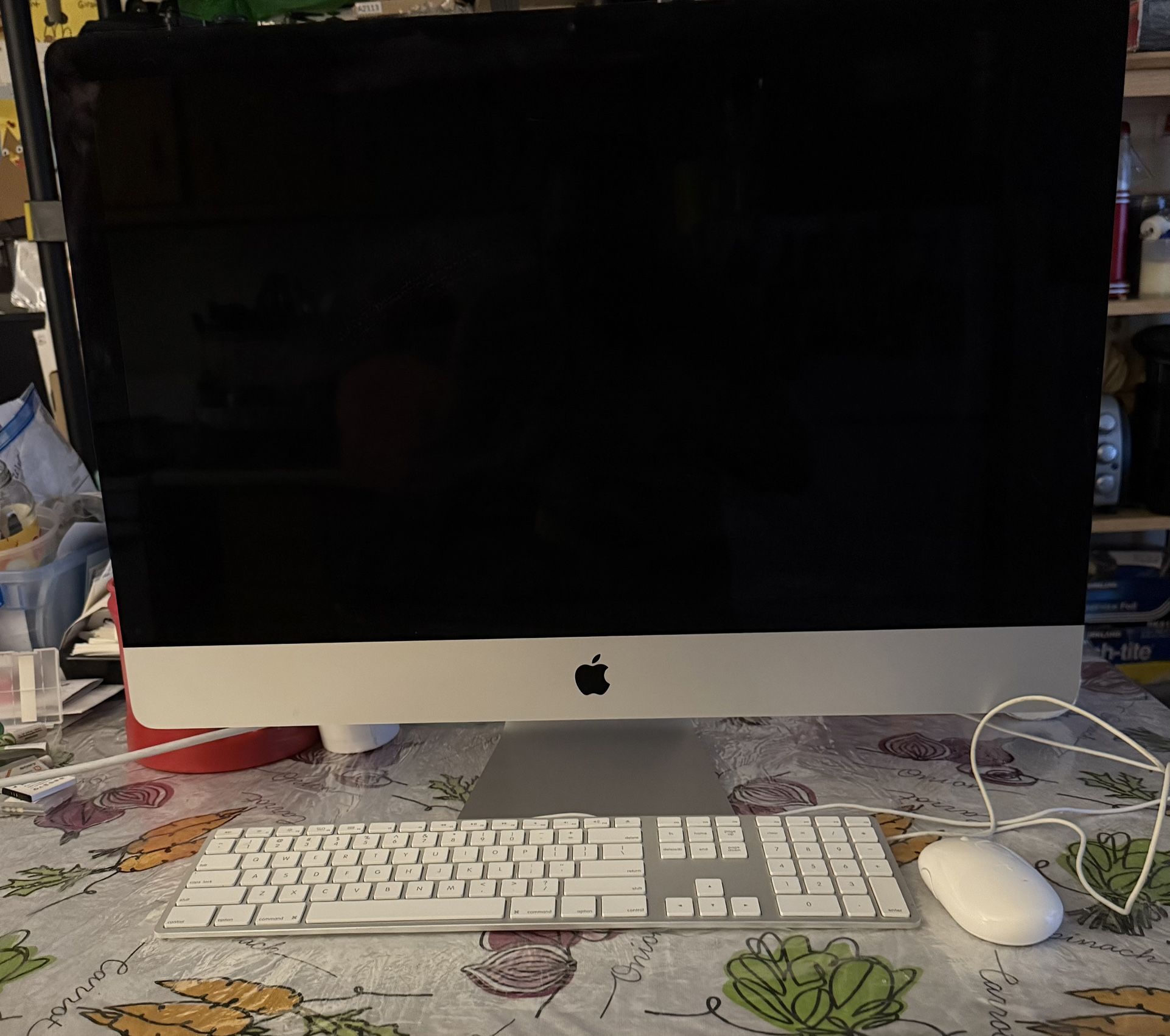 iMac ( Retina 5K, 27 Inch, Late 2015 ) 3.2 GHZ Qual Core Intel Core I5 32 GB Ram & 2.12 TB SSD