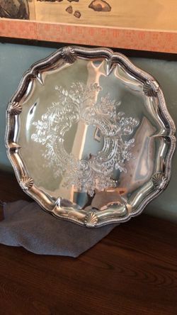 Serving tray