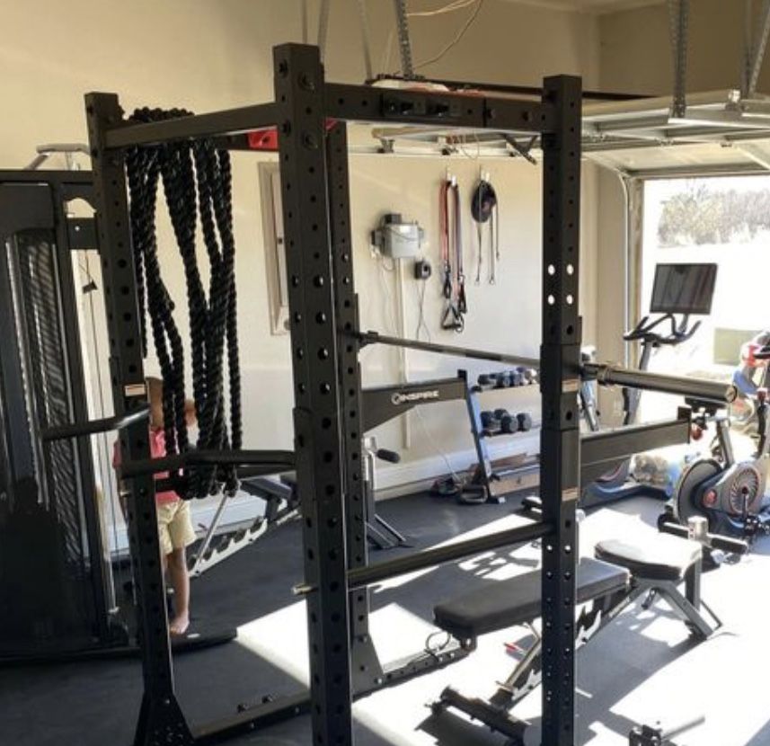 Universal Squat , Dip, Pull Up and Bench Rack, weights and bench included