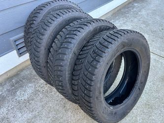Snow studded tires, size: 225/65R17