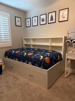 White Twin Storage Bed with Bookcase Headboard & Drawers