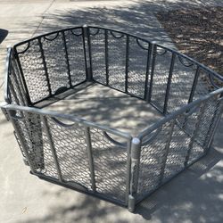 Puppy Or Baby Pin/gate