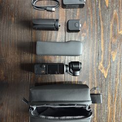 DJI Osmo Pocket 3 Combo