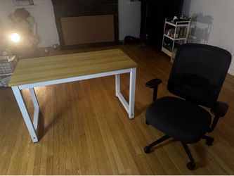 Modern Desk and Mesh Office Chair Set/ Escritorio con Silla ajustable.