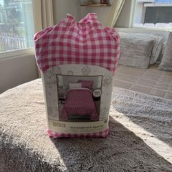 Twin Size Wicked Comforter 