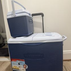 Rubbermaid Coolers 