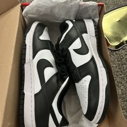 Panda Size 9.5