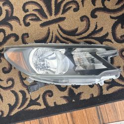 2012-2014 Honda CRV Halogen Headlight OEM Right Passenger Side Lamp Great Shape
