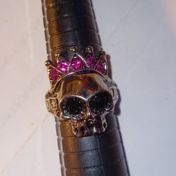 Skull  With Pink Rhinestone Crown Ring