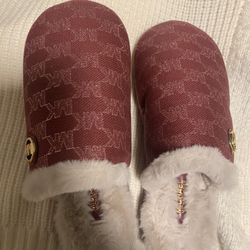 Michael Kors Women’s Slippers 