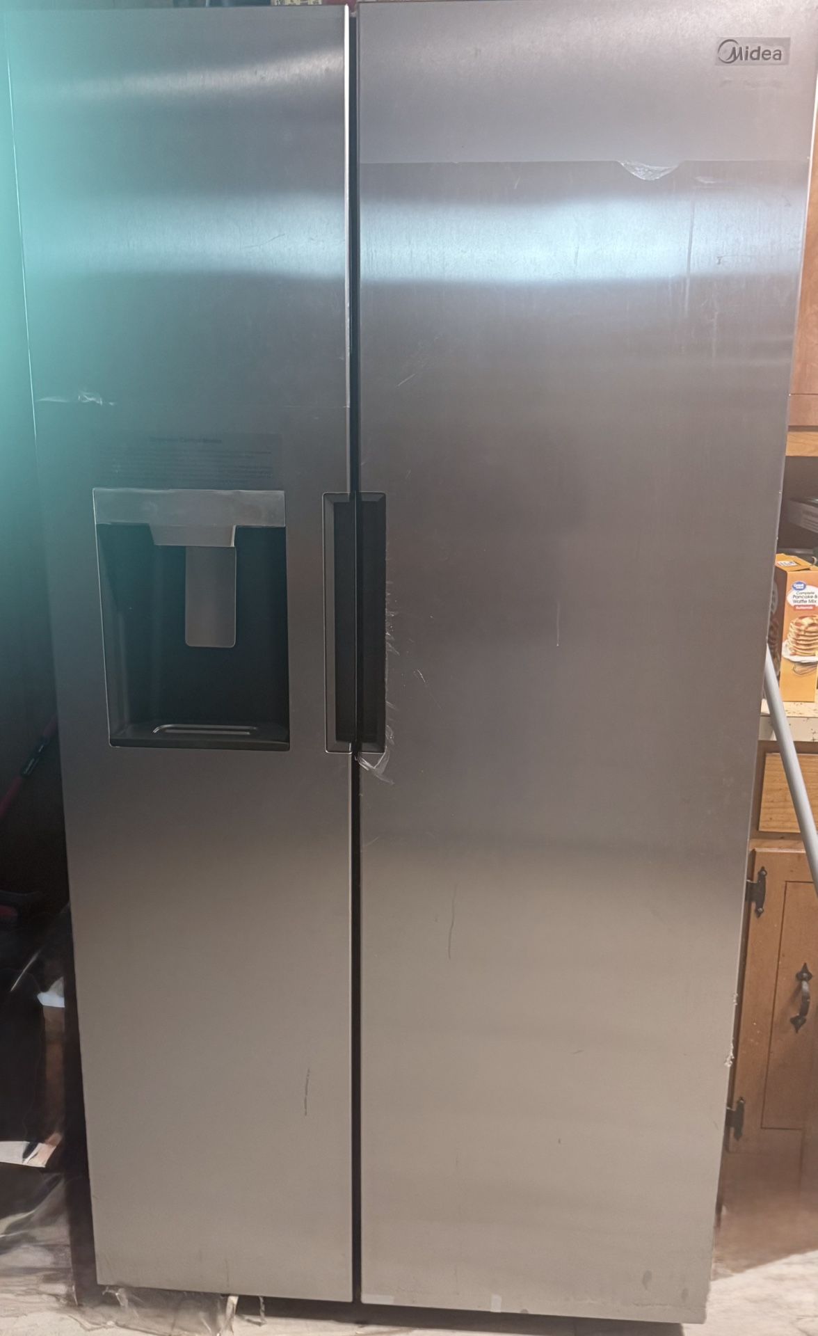 Moving Sale – Fridge, Washer/Dryer, Couch, Recliner, Table, Lawnmower – $1200 OBO