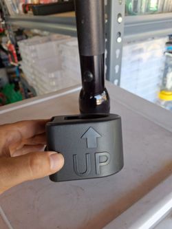 Toyota Tacoma 2005-2009 Mag Light Flash light holder