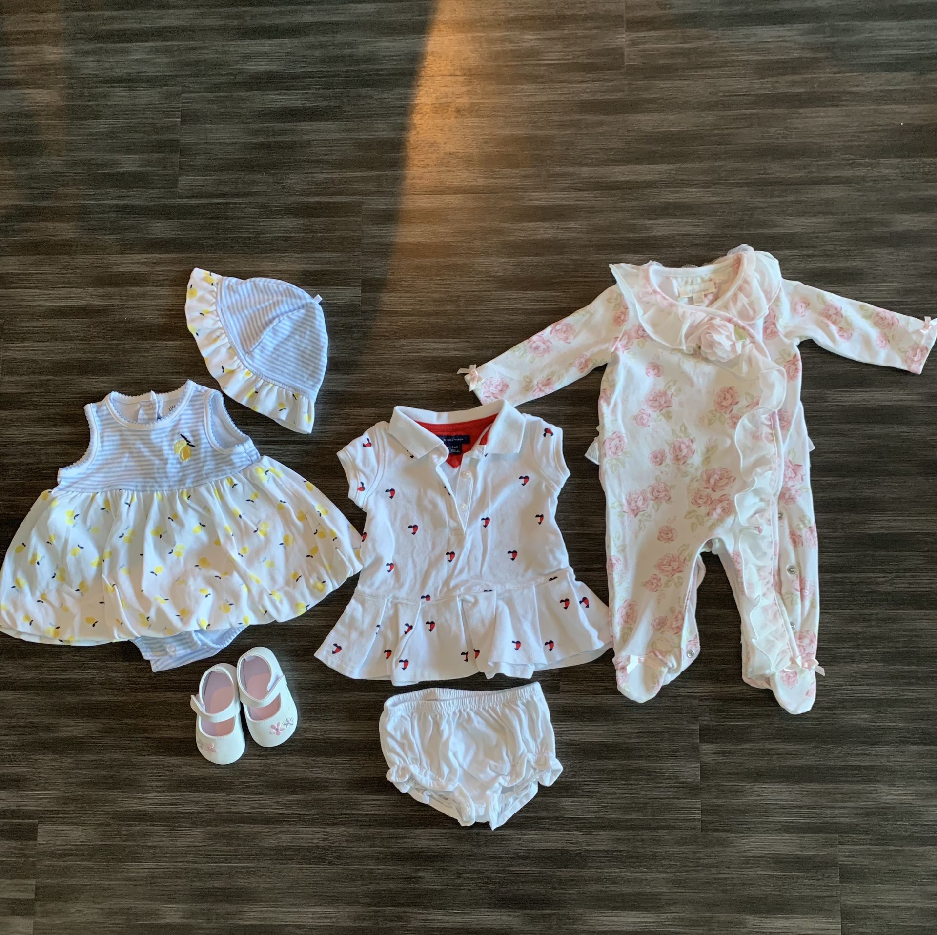 Baby girl clothing bundle 3-6 months