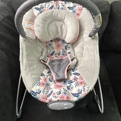Baby Trend Bouncer