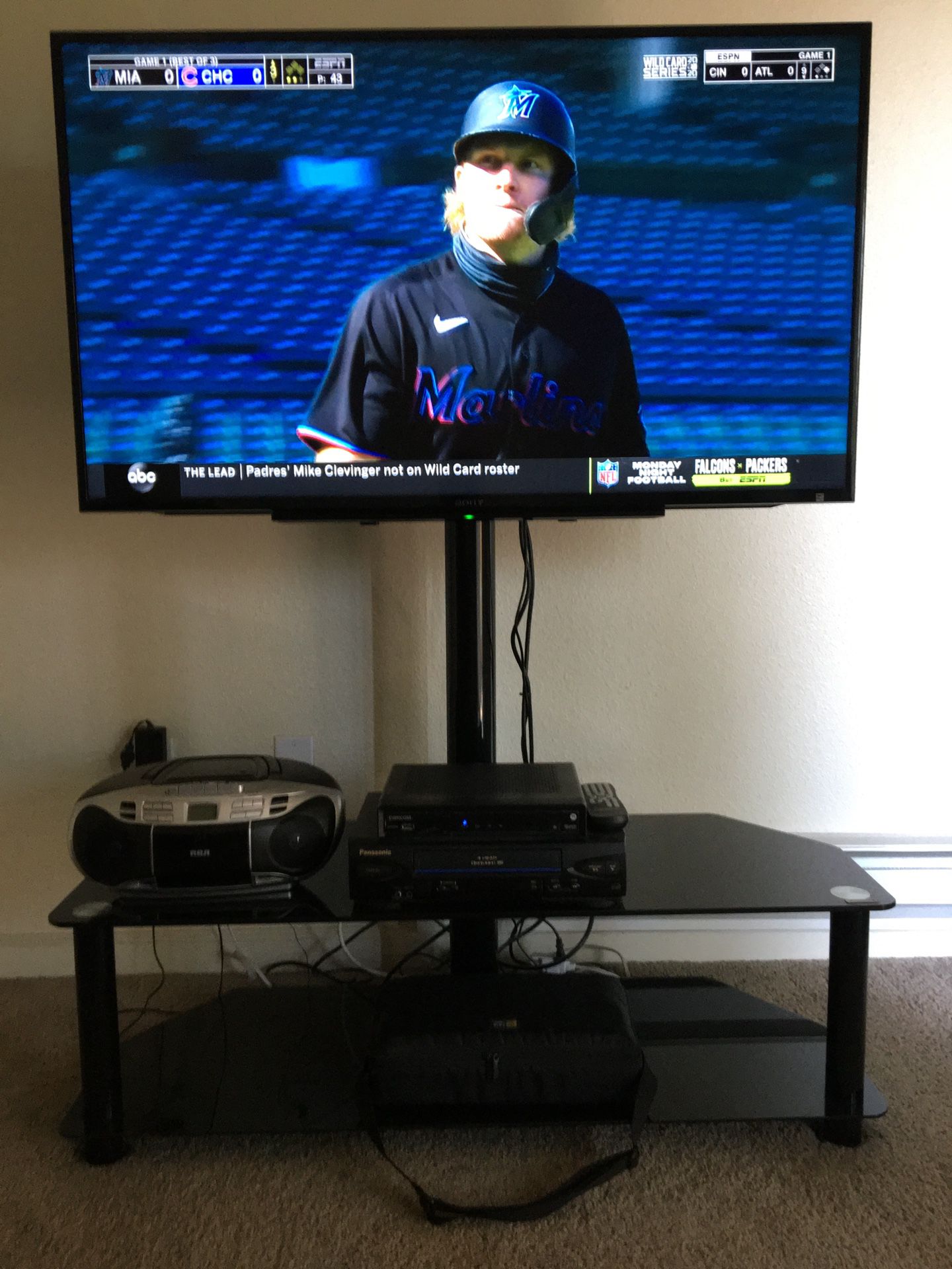 48” Sony LED Tv and stand