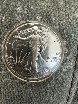 1988 American Silver Eagle contains 1 troy ounce of .999 fine silver