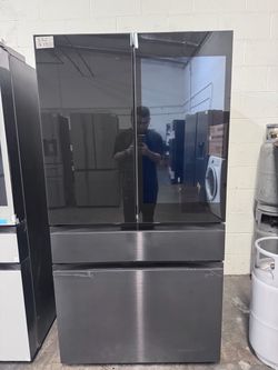 🔥✨ DESIGNER FRENCH DOOR FRIDGES – Glass Panel & Smart Display! Starting $1500 ✨🔥