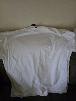 Gildan White Tshirt