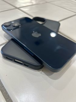 Apple iPhone 14 in Midnight with Case