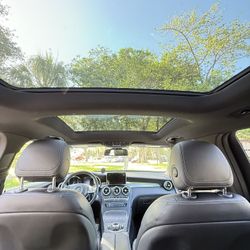 2018 Mercedes-Benz GLC 300