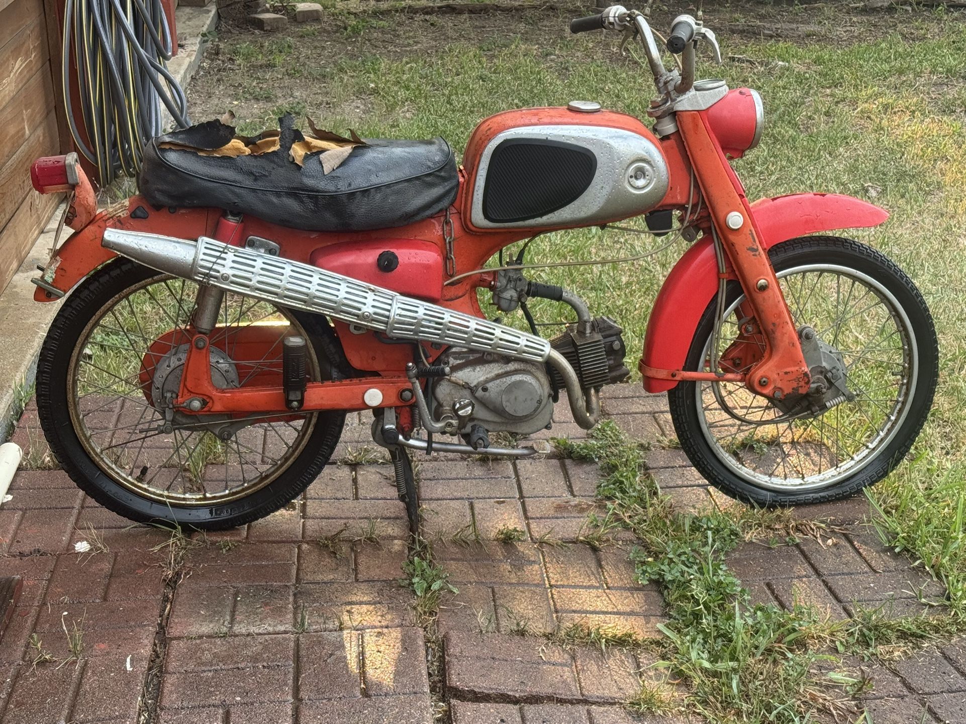 196? Honda C110