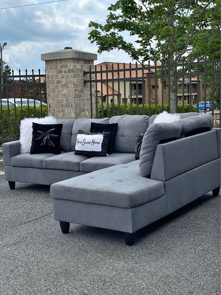 😍 Brand new gray sectional sofa