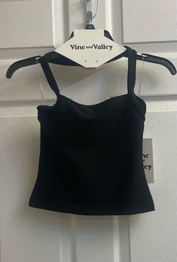 Brand new Juniors black 2 piece short set size XS