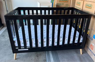 Baby Crib & Mattress