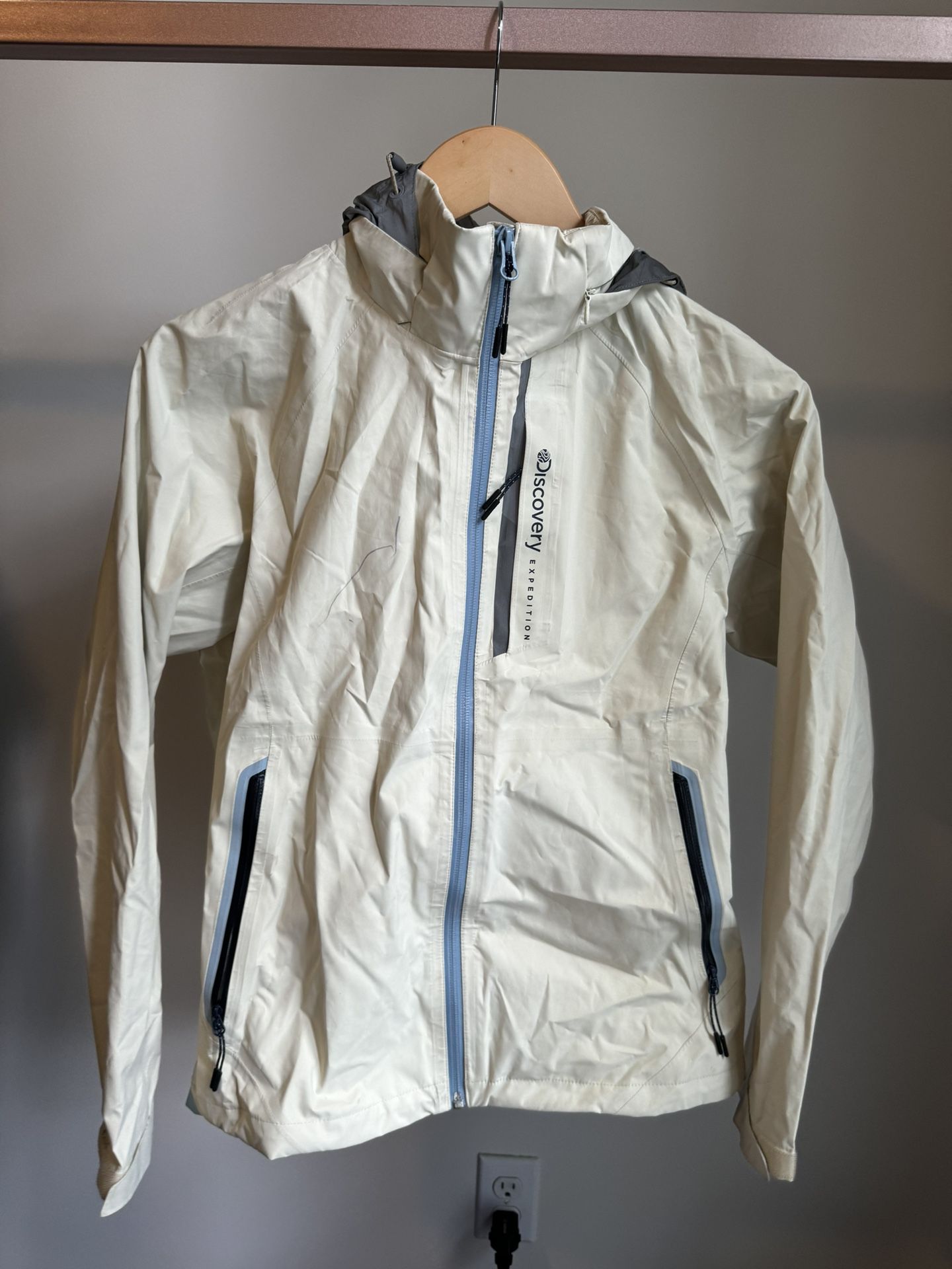 Discovery Rain Jacket