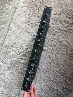 Crossover (Ashley XR-1001 Crossover)