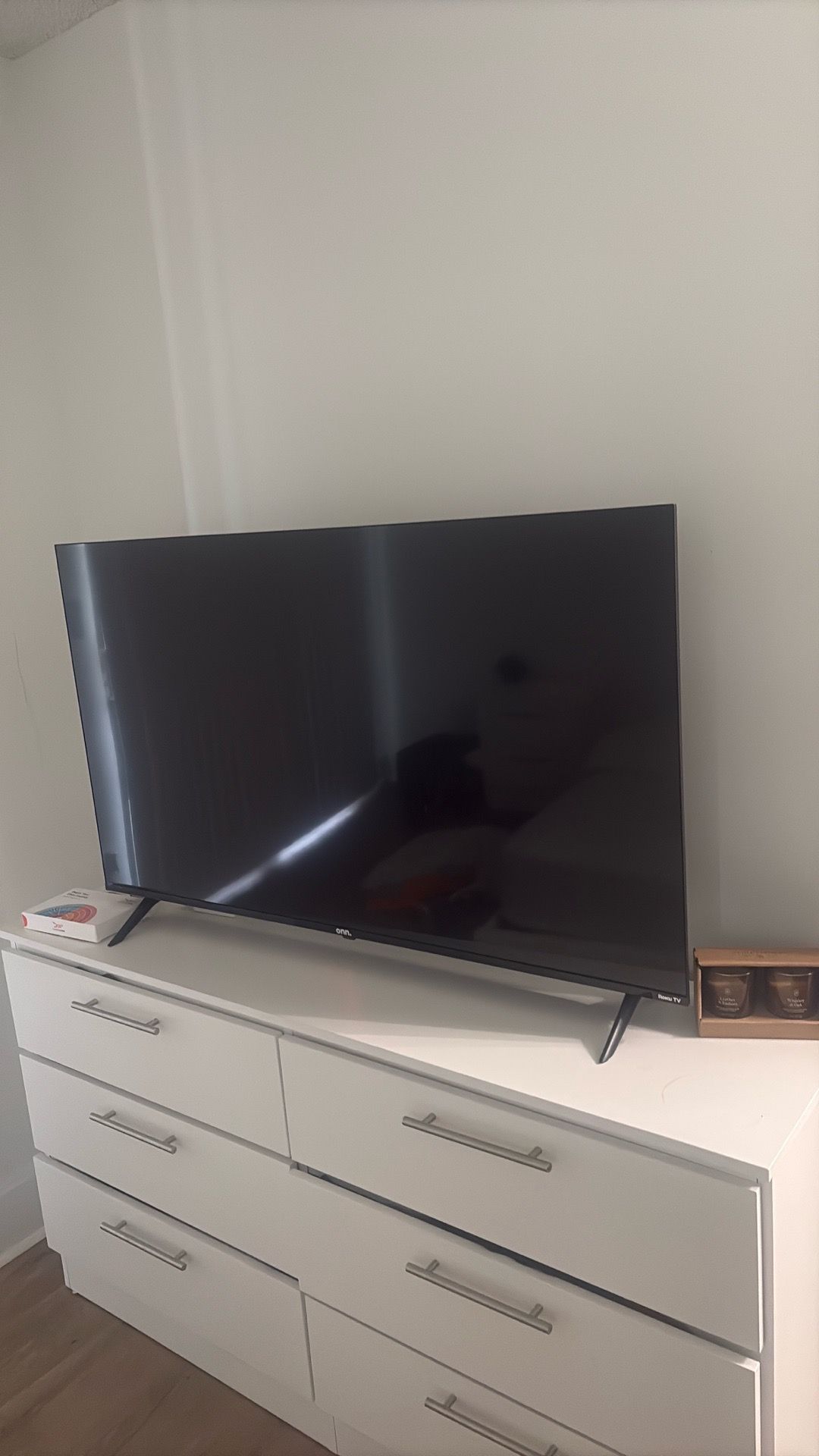 Smart Roku tv for sale