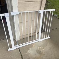 Free Child/animal Gate