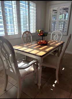 Farmhouse Dining Table with 4 Chairs