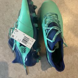 Men’s Soccer Shoes Size 7