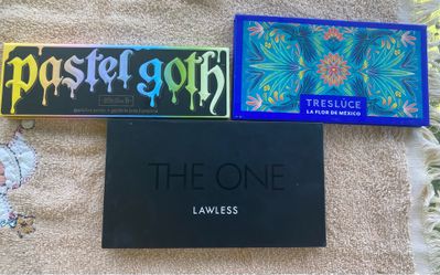 Make up bundle