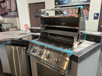 BBQ Grill - Napoleon 500 Series 4-Burner 32-Inch Built-In Gas Grill